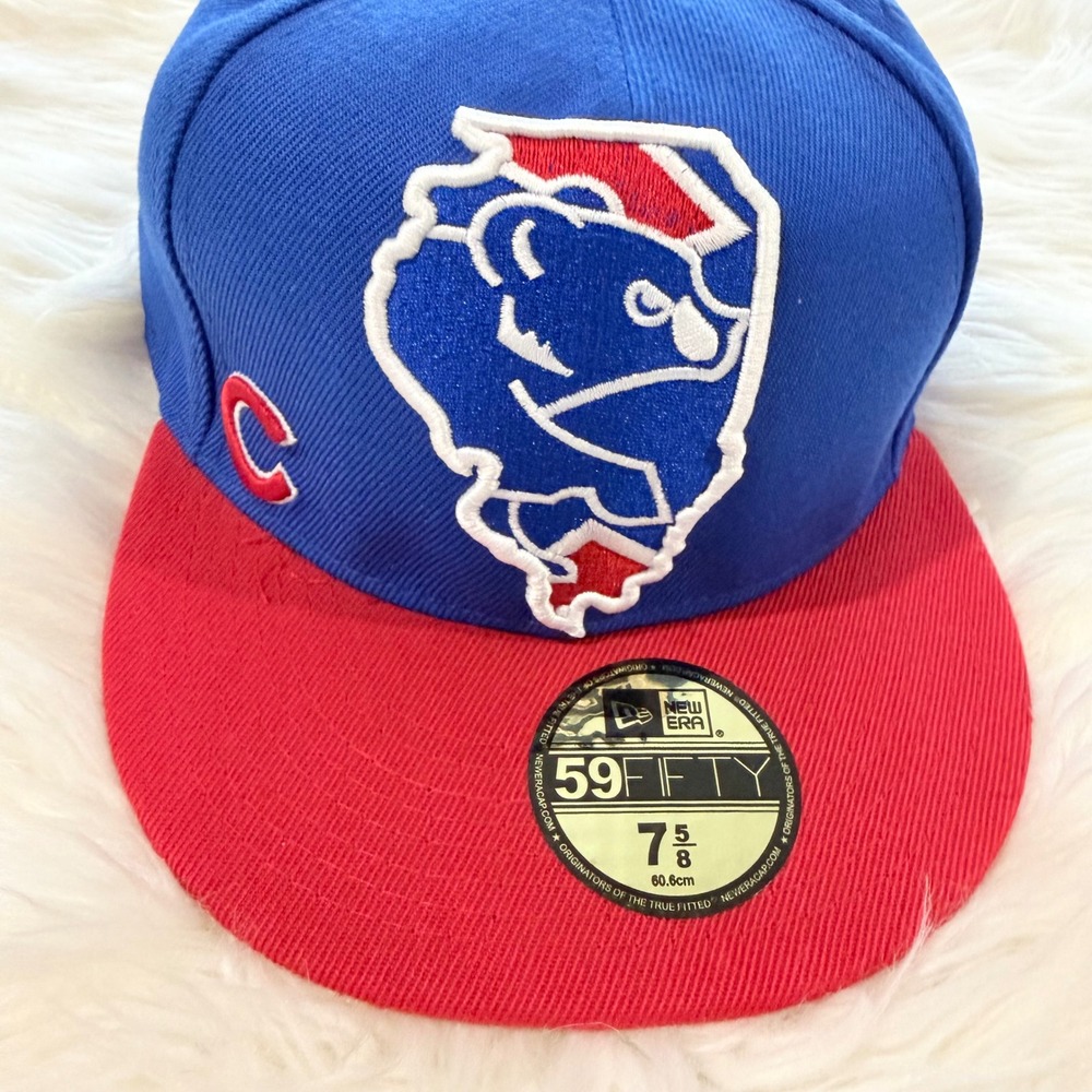 New Era 59FIFTY Chicago Cubs Fitted Hat 7 5/8 Blue Red Illinois Side Patch Cap